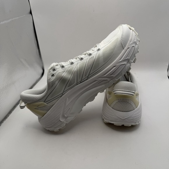 Hoka One One Mafate Speed 2 Trail Shoes Mens 10.5 Womens 11.5 White 1126851-WLRC main image 4
